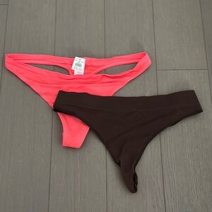 NEVER WORN Stylish Pink and Brown Women’s Thongs (2PK)